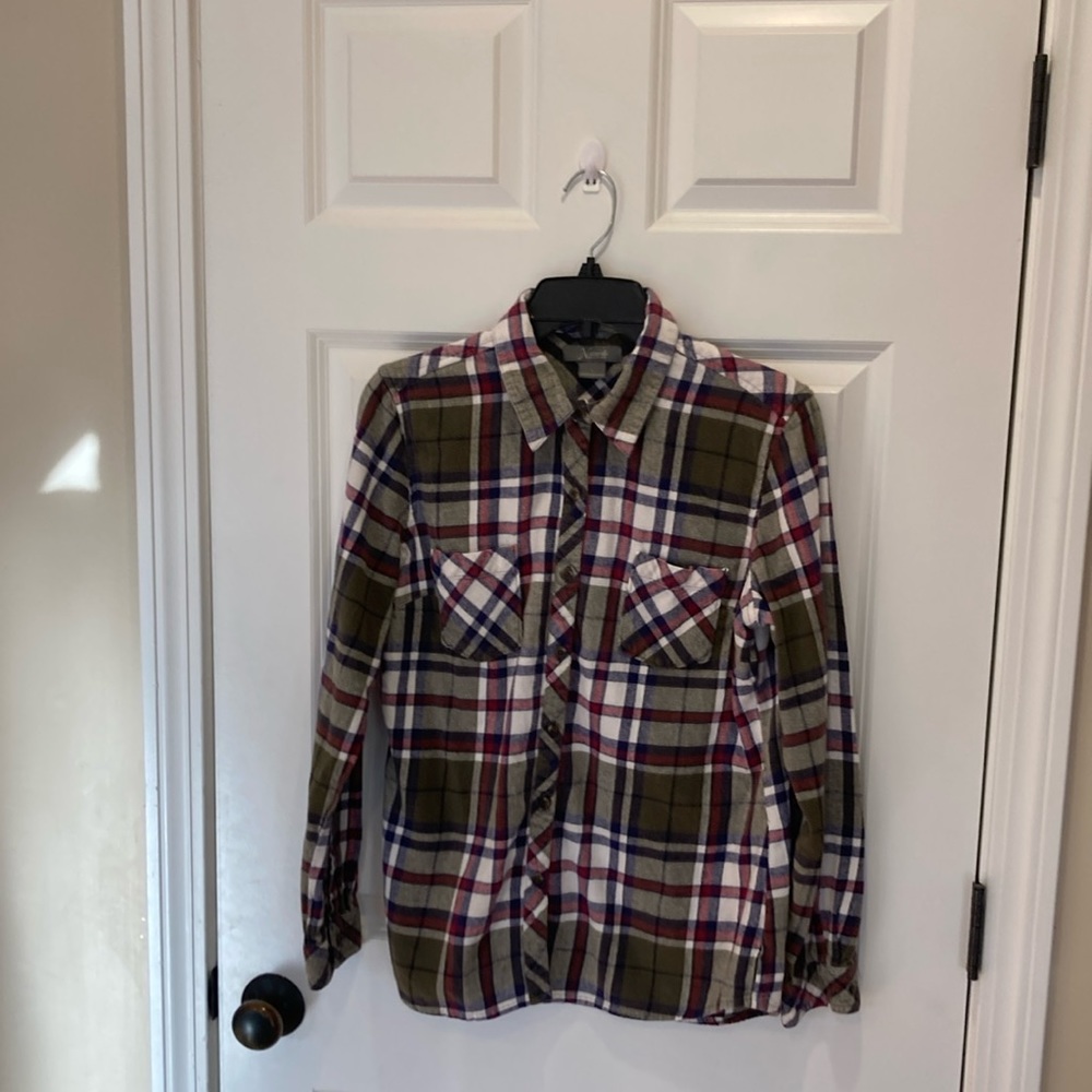 Women’s natural reflections, large flannel shirt